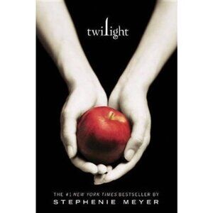 Twilight (Series #1) Paperback Vampire Romance & Young Adult Fantasy Misprint